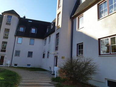 Wohnung zur Miete 320 € 2 Zimmer 63 m² 2. Geschoss Dr.-Julius-Schmidt-Straße 9/9a Hohenleuben Hohenleuben 07958