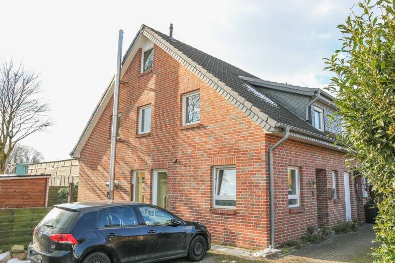 Doppelhaushälfte zum Kauf 299.000 € 4 Zimmer 106 m² 273,5 m² Grundstück Seckenhausen Stuhr 28816