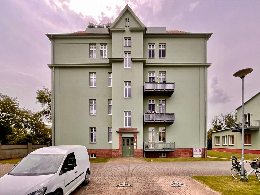 Wohnung zum Kauf 130.000 € 2 Zimmer 79 m²<br/>Wohnfläche Beimssiedlung Magdeburg / Stadtfeld West 39110