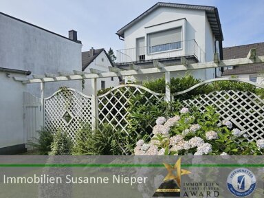 Mehrfamilienhaus zum Kauf 440.000 € 6 Zimmer 132,6 m² 669 m² Grundstück Foche - Demmeltrath - Fuhr Solingen 42719