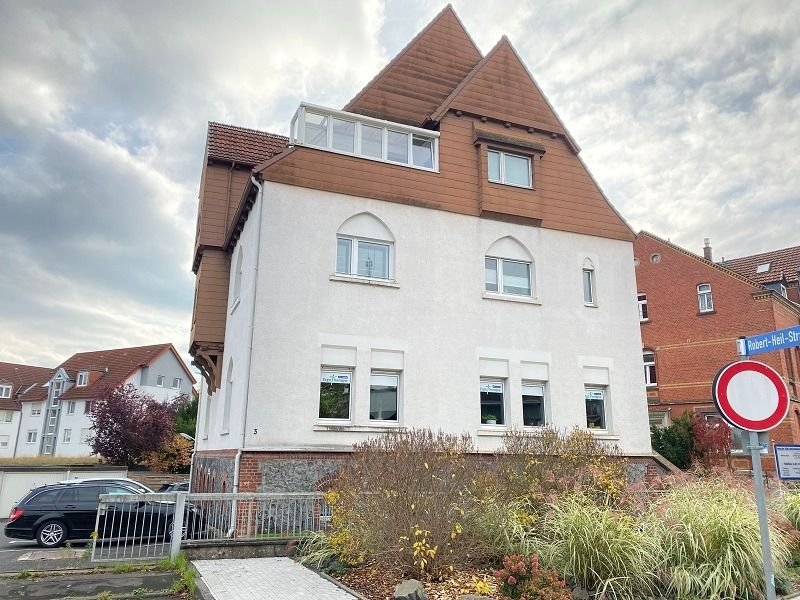 Mehrfamilienhaus zum Kauf provisionsfrei 890.000 € 15 Zimmer 530 m²<br/>Wohnfläche 1.600 m²<br/>Grundstück Robert-Heil-Straße 3 Bad Hersfeld Bad Hersfeld 36251