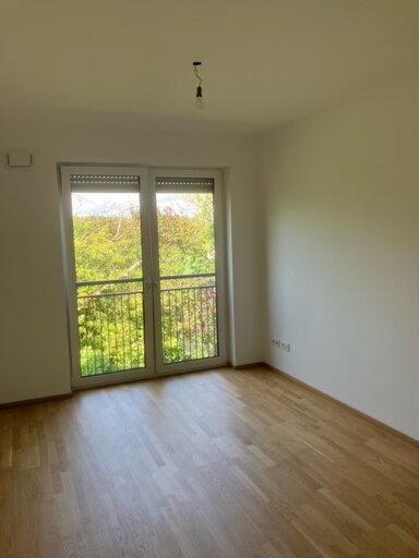 Wohnung zur Miete 485 € 2 Zimmer 39,4 m² 1. Geschoss frei ab 01.04.2025 Dittelbrunn Dittelbrunn 97456