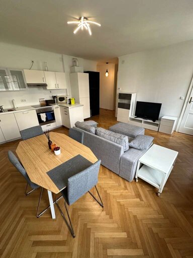 Wohnung zur Miete 700 € 2 Zimmer 51 m² Färberstraße 35 Rosenheim 83022