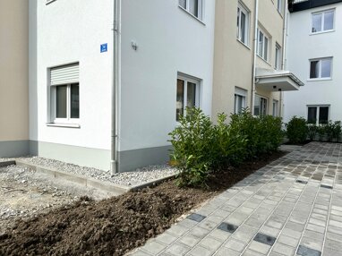 Wohnung zur Miete 1.300 € 3 Zimmer 79,7 m² 1. Geschoss Traunstein Traunstein 83278