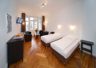 Wohnung zur Miete Wohnen auf Zeit 3.060 € 3 Zimmer 107 m² frei ab sofort Prenzlauer Berg Berlin 10405