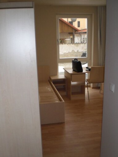 Apartment zur Miete 315 € 16 m² Universitätsstr 20 Markgrafenstadt Erlangen 91054