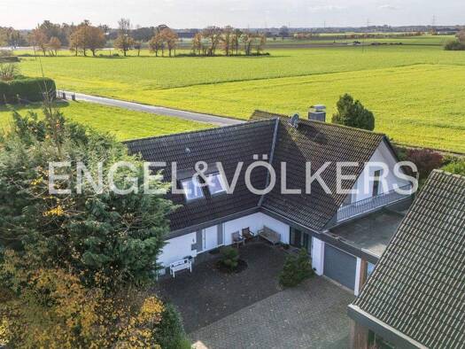 Einfamilienhaus zum Kauf 795.000 € 6,5 Zimmer 192 m² 647 m² Grundstück Forstwald Krefeld 47804