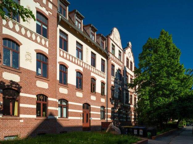 Wohnung zur Miete 775 € 3 Zimmer 91,2 m² 2. Geschoss frei ab 15.01.2026 Südstraße 46 Innenstadt Halle 06110