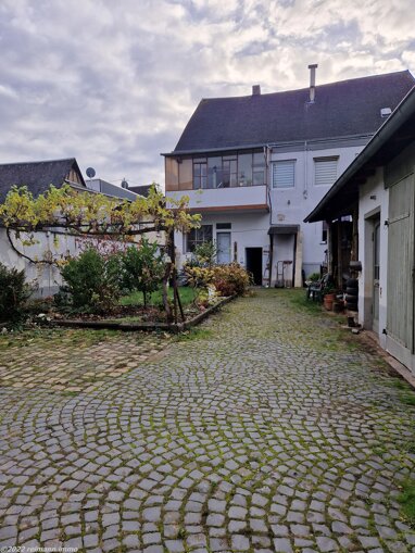 Mehrfamilienhaus zum Kauf Provisionsfrei 499.000 € 12 Zimmer 647 m² Grundstück Neuendorf 2 Koblenz 56070
