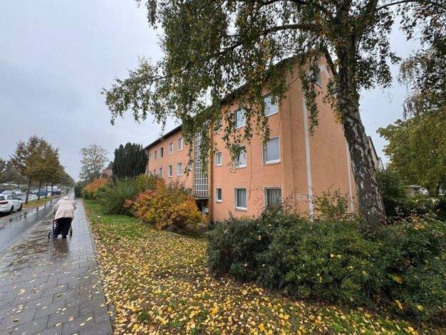 Wohnung zur Miete 518 € 2 Zimmer 51,8 m² 1. Geschoss frei ab 27.12.2025 Mittelweg 39 Braunschweig 38106