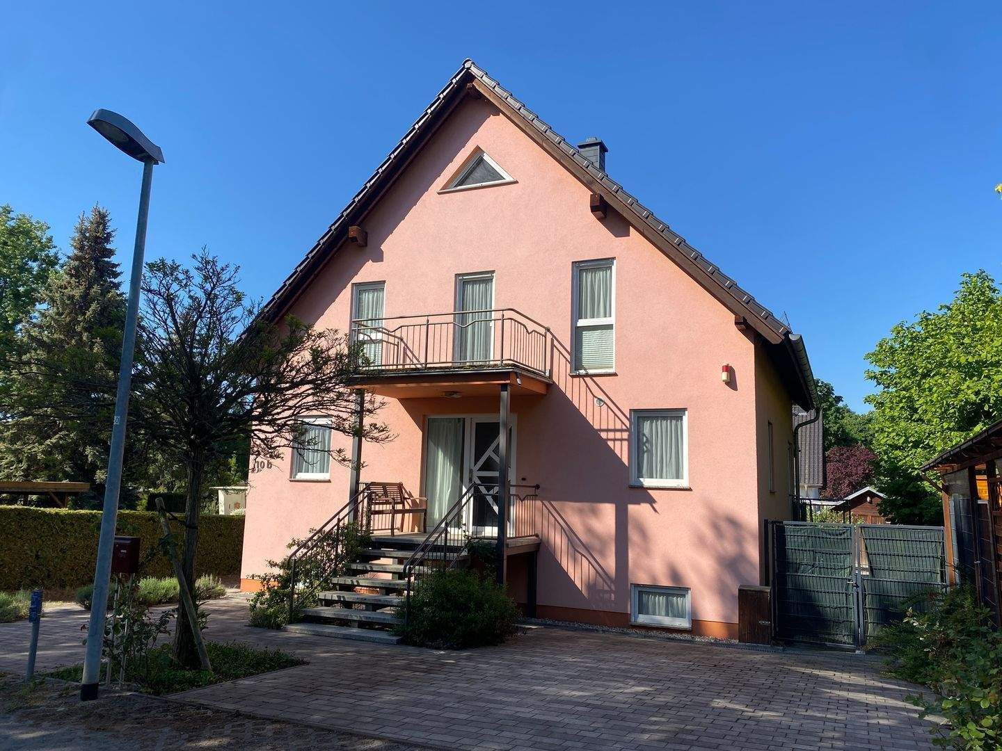 Universelles Traum-Haus mit überdachter Terrasse, Fussweg zum glasklaren Plessower See 8 min / direkt vom Eigentümer