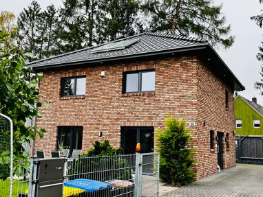 Einfamilienhaus zum Kauf 955.000 € 3,5 Zimmer 137 m² 563 m² Grundstück Harksheide Norderstedt 22844