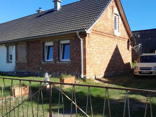 Bungalow zum Kauf provisionsfrei 80.000 € 5 Zimmer 122 m² 2.576 m² Grundstück Schulstr. 9 Heinrichswalde 17379