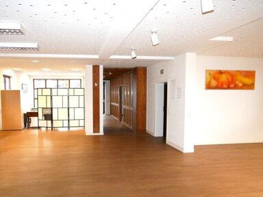 Bürogebäude zur Miete 14.980 € 13 Zimmer 700 m² Bürofläche Sachsenweiler Backnang 71522