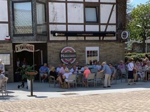 Restaurant zum Kauf 380.000 € 260 m² Gastrofläche Offerstraße 3 Mitte Velbert 42551