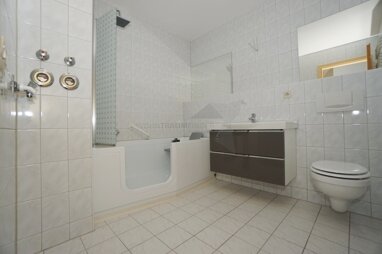 Wohnung zur Miete 499 € 3 Zimmer 77,8 m² 4. Geschoss Franz-Mehring-Straße 130 Pölbitz 315 Zwickau / Pölbitz 08058