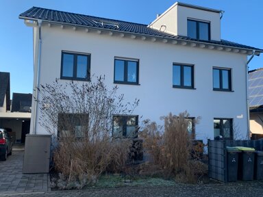 Doppelhaushälfte zum Kauf 530.000 € 6 Zimmer 143 m² 210 m² Grundstück Beuel-Zentrum Bonn 53225