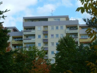 Wohnung zur Miete 370 € 1 Zimmer 27 m² 3. Geschoss frei ab 15.07.2024 Rudolf-Schiestl-Straße 12 Ronhof 154 Fürth 90765