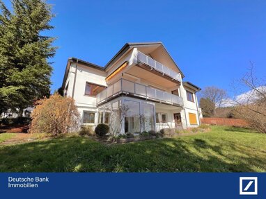 Einfamilienhaus zum Kauf 748.000 € 11 Zimmer 270 m² 796 m² Grundstück frei ab sofort Pfaffenwiesbach Wehrheim 61273