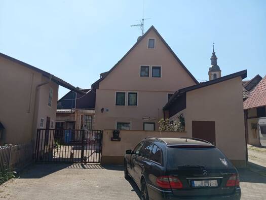 Einfamilienhaus zum Kauf provisionsfrei 90.000 € 5 Zimmer 120 m² 344 m² Grundstück Hauptstr. 47 Oberfladungen Fladungen 97650