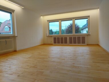 Wohnung zur Miete 970 € 4 Zimmer 104 m² 2. Geschoss Rückersdorferstr. 1 Röthenbach Röthenbach an der Pegnitz 90552