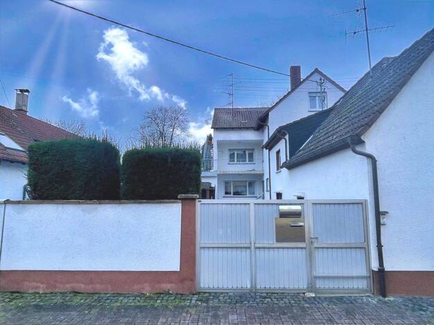 Wohnung zum Kauf 354.000 € 5 Zimmer 134 m² frei ab sofort Heßheim 67258