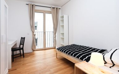 Wohnung zur Miete Wohnen auf Zeit 585 € 5 Zimmer 10 m² frei ab 04.03.2025 Weisbachstraße 7 Ostend Frankfurt am Main 60314