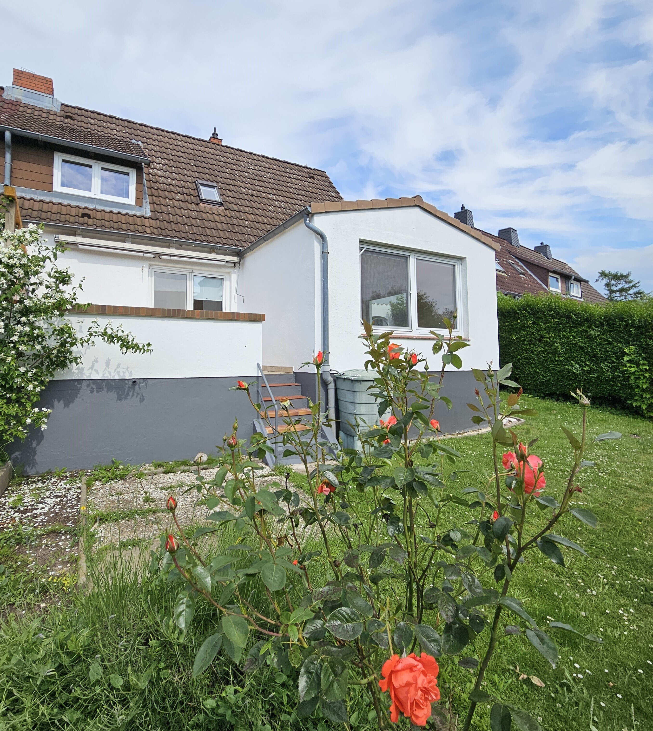 Doppelhaushälfte zum Kauf 315.000 € 3 Zimmer 88 m²<br/>Wohnfläche 297 m²<br/>Grundstück Ab sofort<br/>Verfügbarkeit Bad Oldesloe 23843