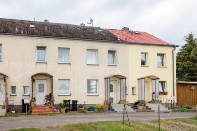 Reihenmittelhaus zum Kauf 60.000 € 3 Zimmer 64 m² 582 m² Grundstück Rühlower Damm 46 Rühlow Sponholz 17039