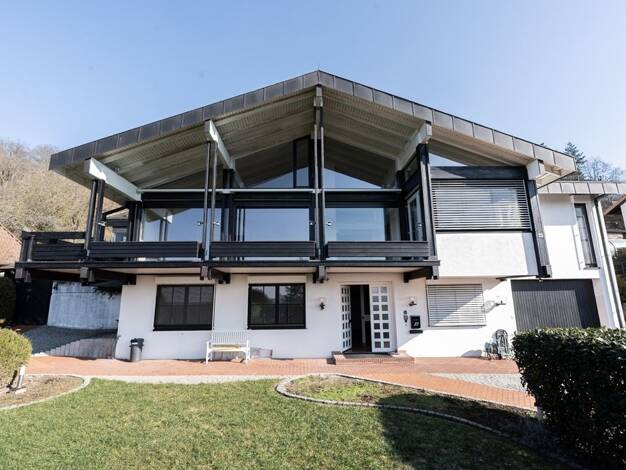 Einfamilienhaus zum Kauf 879.000 € 6 Zimmer 317,1 m² 3.663 m² Grundstück Coburg 96450