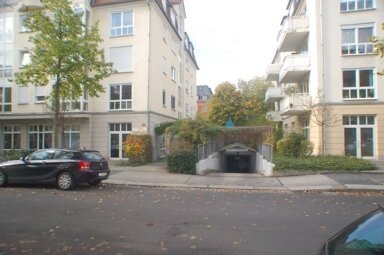 Duplex-Garage zur Miete provisionsfrei 40 € Tzschimmerstr. 28 Striesen-Ost (Jacobistr.) Dresden 01309