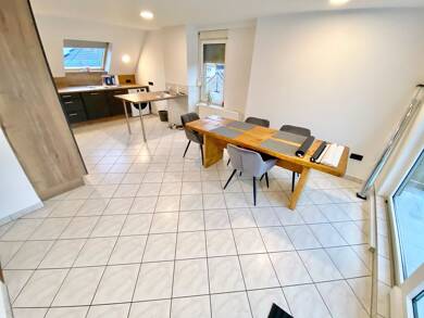 Wohnung zur Miete 1.250 € 5 Zimmer 170 m² 1. Geschoss Bahnhofstraße 0 Stockheim Glauburg 63695
