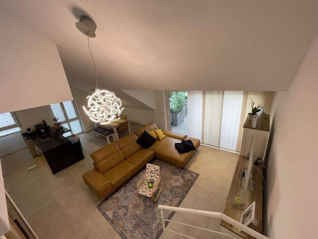 Maisonette zum Kauf provisionsfrei 495.000 € 4 Zimmer 121 m² 2. Geschoss frei ab 01.06.2026 Hofgartenstraße 57 Neuenstadt 74196