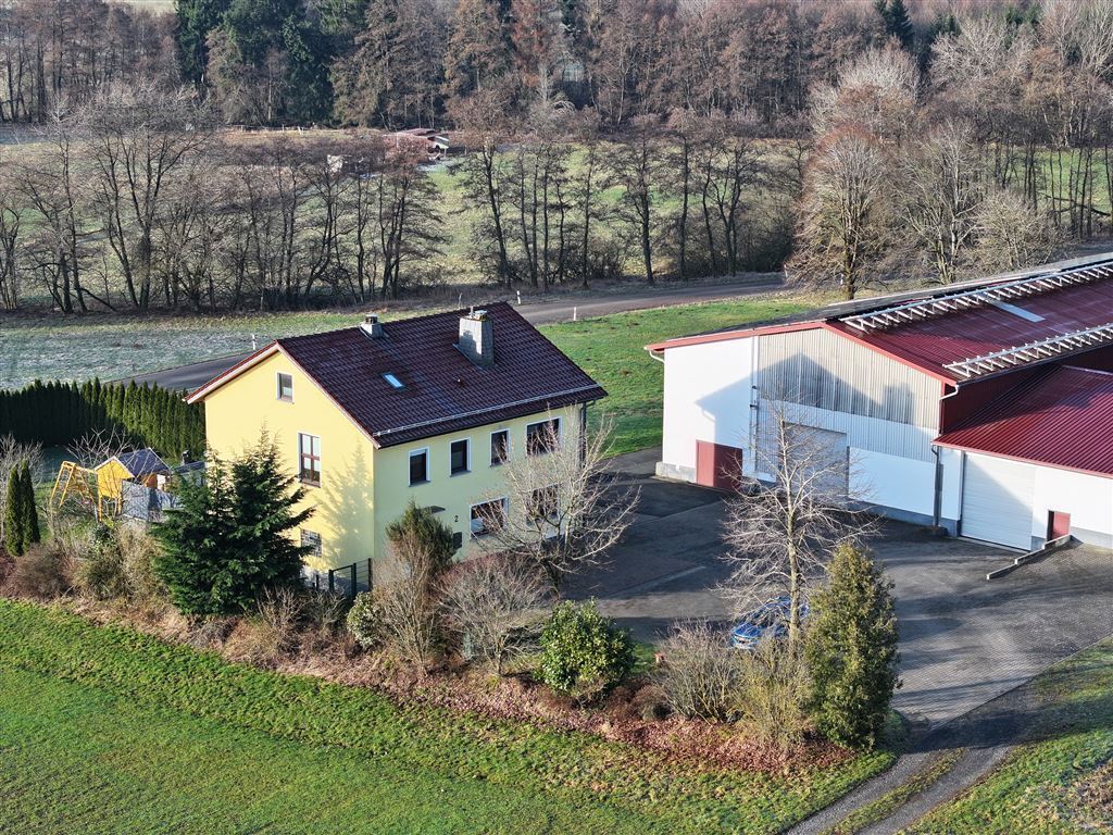 Immobilie zum Kauf 895.000 € 8 Zimmer 250 m²<br/>Fläche Mademühlen Driedorf 35759
