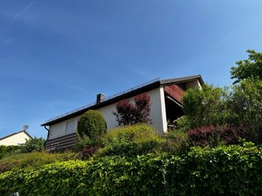 Einfamilienhaus zum Kauf 369.700 € 6 Zimmer 150 m² 629 m² Grundstück Flurstraße 31 Feuchtwangen Feuchtwangen 91555
