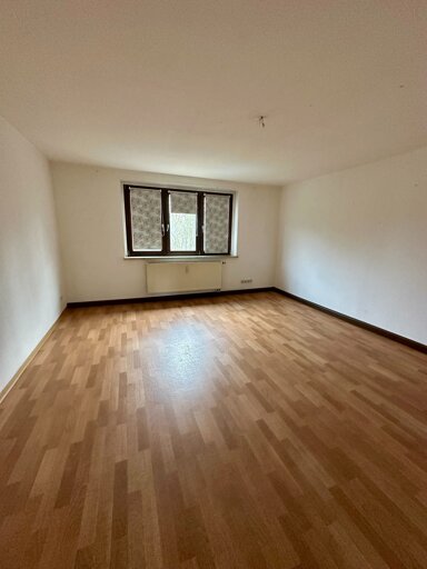 Studio zur Miete 520 € 4 Zimmer 86,3 m² 2. Geschoss Thomas-Müntzer-Straße 11B Polleben Lutherstadt Eisleben 06295