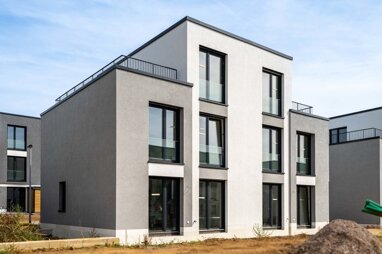 Doppelhaushälfte zum Kauf Provisionsfrei 794.300 € 5 Zimmer 129,2 m² 243 m² Grundstück Nordenstadt - West Wiesbaden 65205