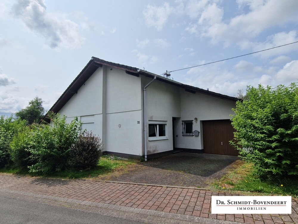 Bungalow zum Kauf 215.000 € 4 Zimmer 117 m²<br/>Wohnfläche 642 m²<br/>Grundstück Rennerod Rennerod 56477