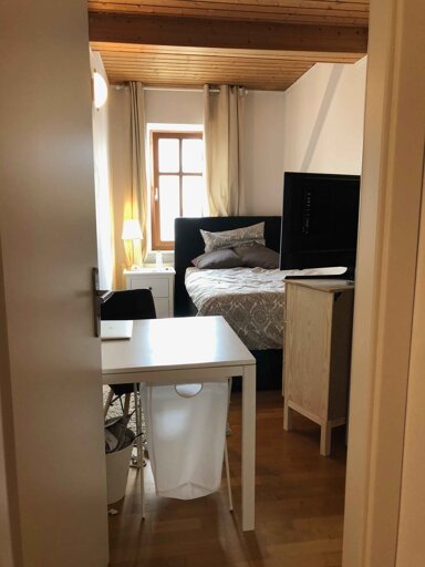 Wohnung zur Miete Wohnen auf Zeit 1.045 € 3 Zimmer 10 m² frei ab 06.01.2025 Deisenhofener Straße 4 Obergiesing München 81539