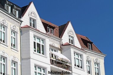 Mehrfamilienhaus zum Kauf Zwangsversteigerung 300.000 € 1 Zimmer 550 m² 22.089 m² Grundstück Randau Magdeburg 39122