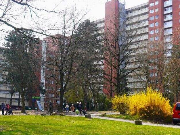 Wohnung zur Miete 761 € 3 Zimmer 80,1 m² 6. Geschoss frei ab 11.02.2026 Theodor-Heuss-Straße 2 Neu Hagen Lüneburg 21337