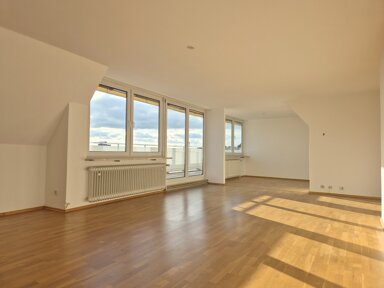 Wohnung zur Miete 980 € 2,5 Zimmer 116 m² Konradsiedlung - Süd Regensburg 93057