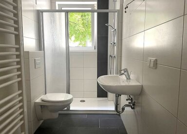 Wohnung zur Miete 259 € 1 Zimmer 34 m² 1. Geschoss Diesterwegring 20 Oschersleben Oschersleben 39387