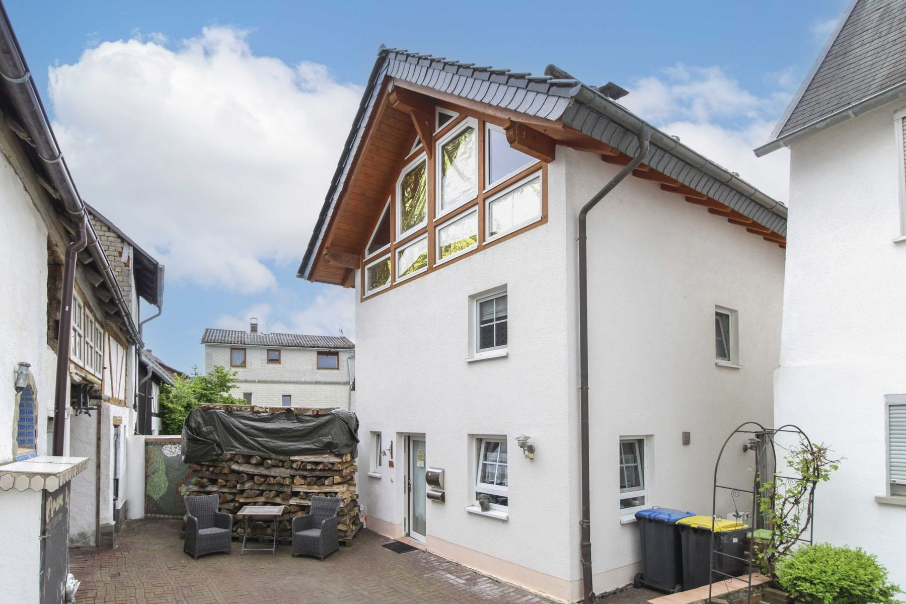 Einfamilienhaus zum Kauf 249.000 € 4 Zimmer 105,3 m²<br/>Wohnfläche 249,3 m²<br/>Grundstück Altenkirchen Braunfels 35619