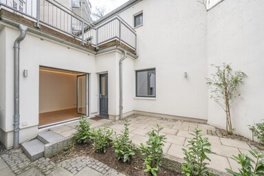 Stadthaus zum Kauf 735.000 € 2,5 Zimmer 89 m² 303 m² Grundstück Ottensen Hamburg 22763