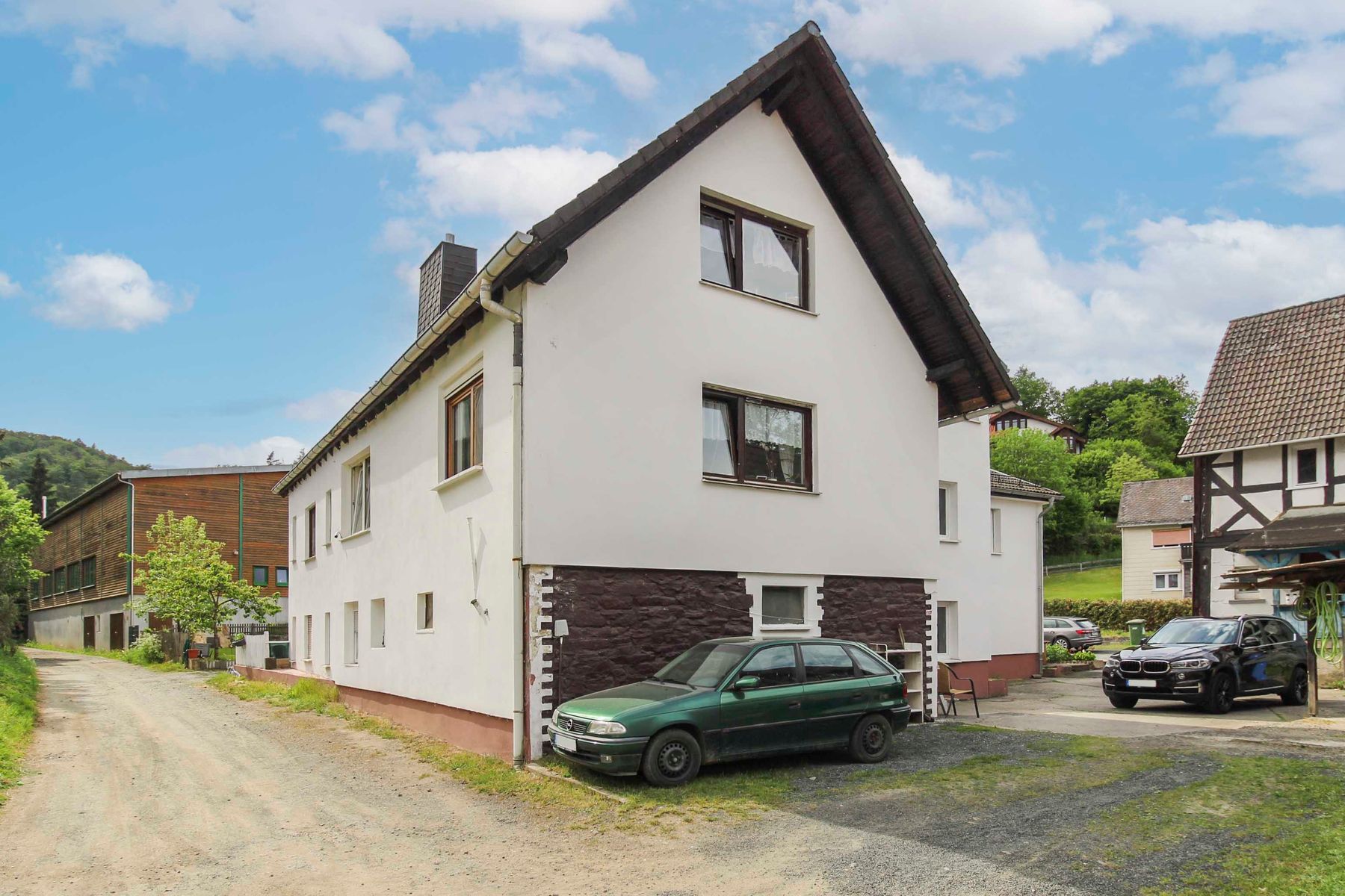 Mehrfamilienhaus zum Kauf 429.000 € 15 Zimmer 282 m²<br/>Wohnfläche 1.218 m²<br/>Grundstück Hommertshausen Dautphetal 35232