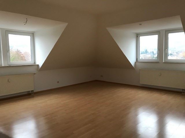 Wohnung zur Miete 406 € 3 Zimmer 86,4 m² 5. Geschoss Höxter - Kernstadt Höxter 37671