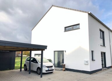 Doppelhaushälfte zur Miete 1.490 € 5,5 Zimmer 136 m² 300 m² Grundstück frei ab 01.03.2025 Abt-Richard Weg  12 Münchsmünster Münchsmünster 85126