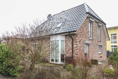 Einfamilienhaus zum Kauf 435.000 € 4 Zimmer 125,9 m² 550,2 m² Grundstück Bad Bramstedt 24576