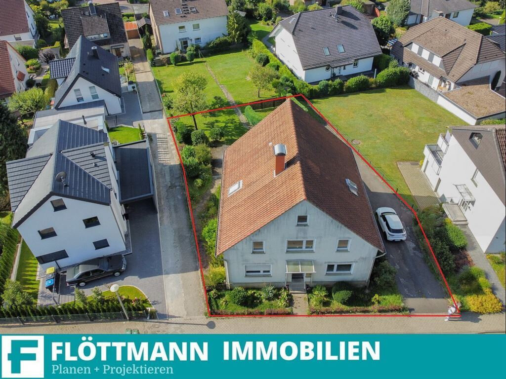 Einfamilienhaus zum Kauf 295.000 € 9 Zimmer 199 m²<br/>Wohnfläche 638 m²<br/>Grundstück Oerlinghausen Oerlinghausen 33813